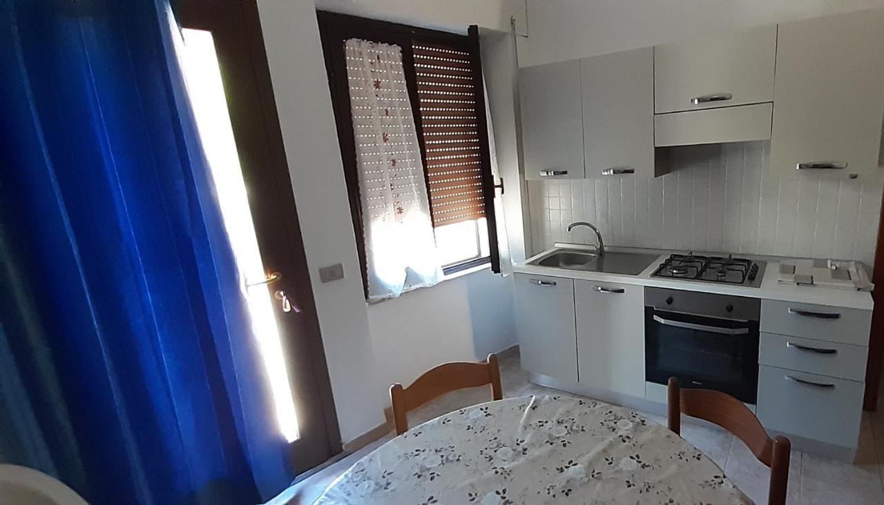 Casa Vacanza Costa Rossa Vista Mare Trinità dʼAgultu Exterior foto